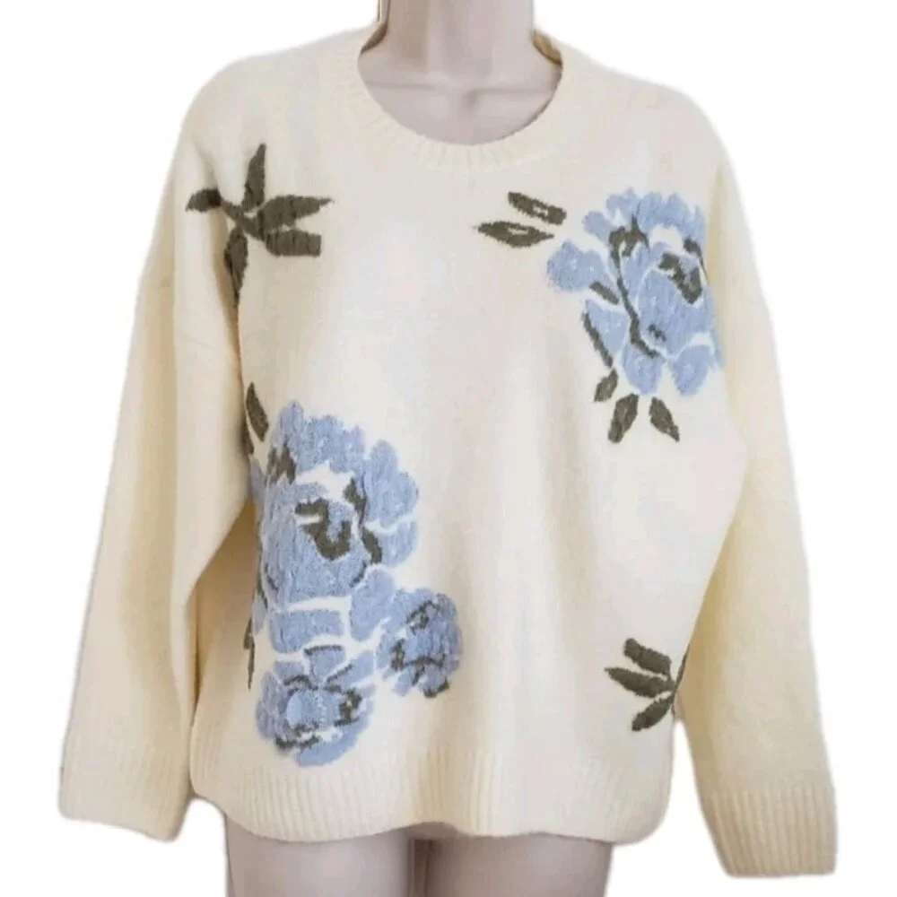 NWT TED BAKER LONDON JACKYARD FLOWER CREWNECK SWEATER SOFT MARSHMALLOWS MEDIUM - Picture 2 of 8